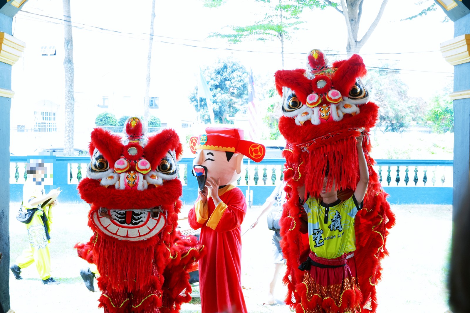 A lion dance performance on the veranda during our opening celebration